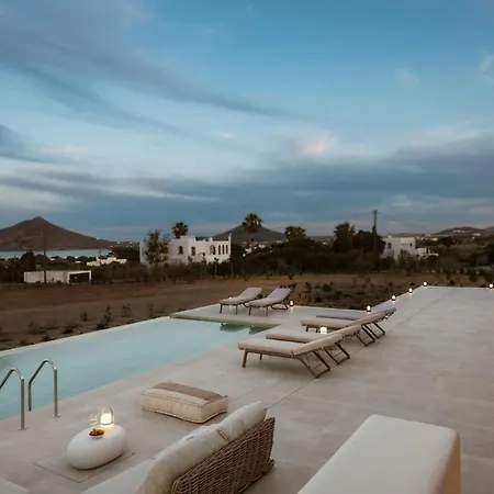 Dyo Villas Aqualis & Noemia * Isterni (Paros)